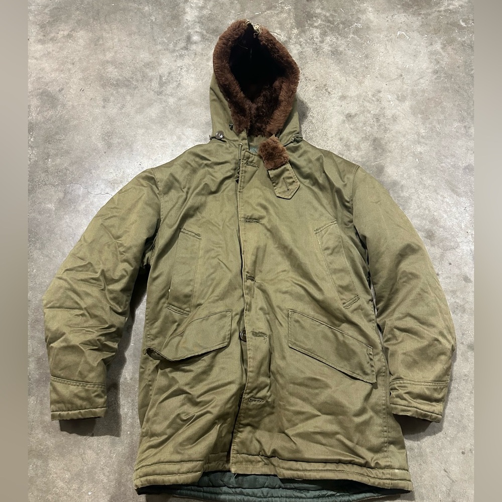 Vintage taloon parka jacket men’s size medium fur coat